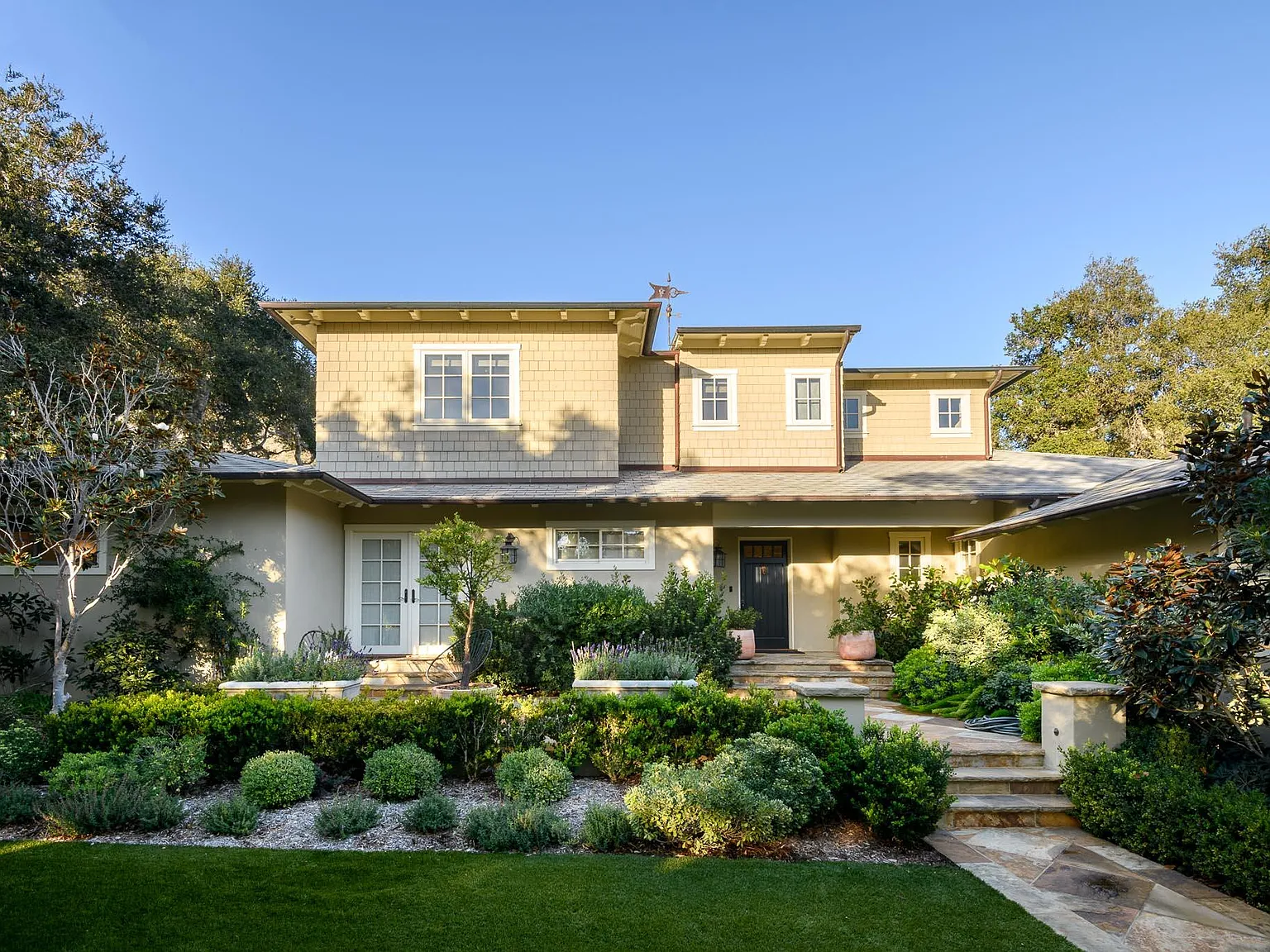 2148 Piedras Dr — Photo 3