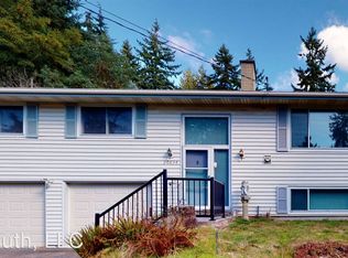 20834 13th Ave S, Seattle, WA 98198