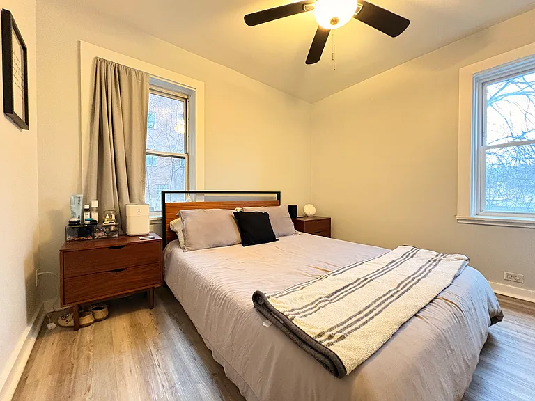 5737 Hobart St #4 — Photo 18
