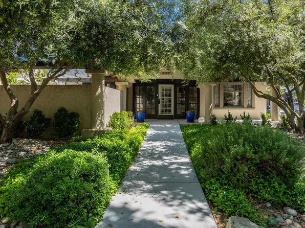 402 Elmwood Ave, Modesto, CA 95354