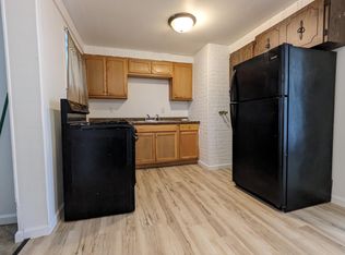 7620 Golfway Ct, Hammond, IN 46324