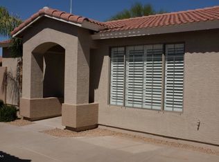 121 W Beechnut Pl, Chandler, AZ 85248