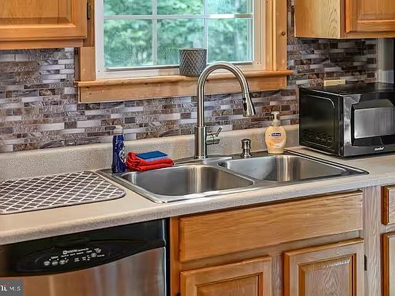 15th image of this home