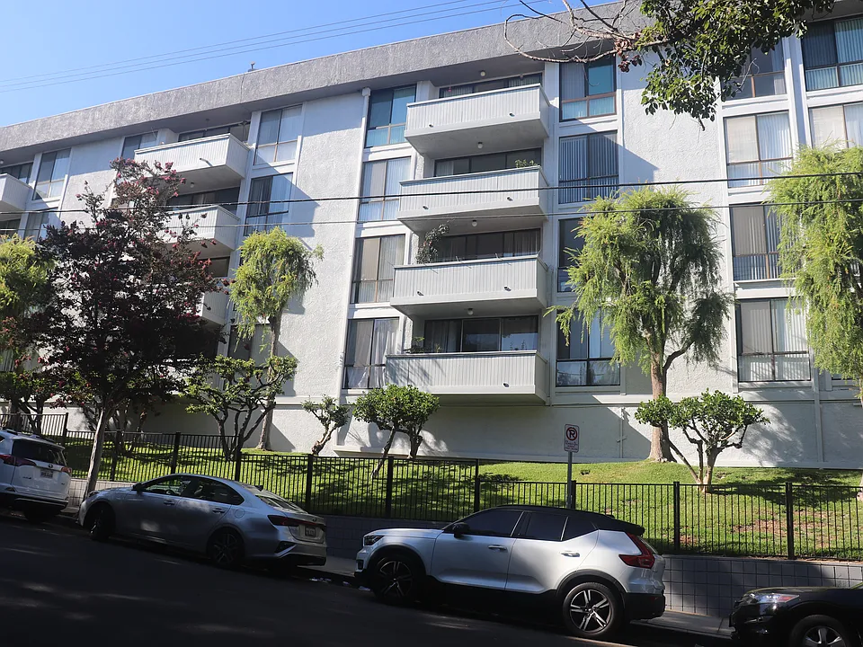 Hillside Terrace