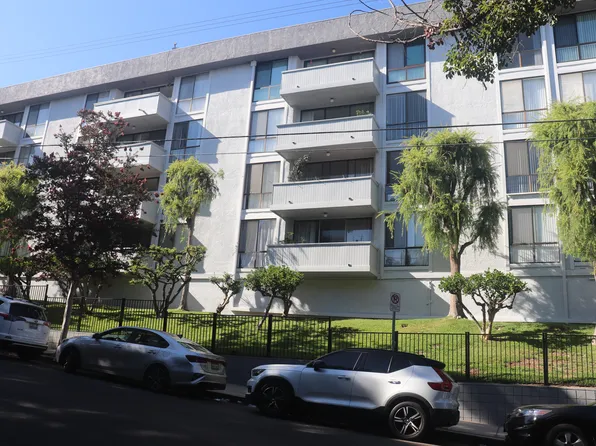 Hillside Terrace