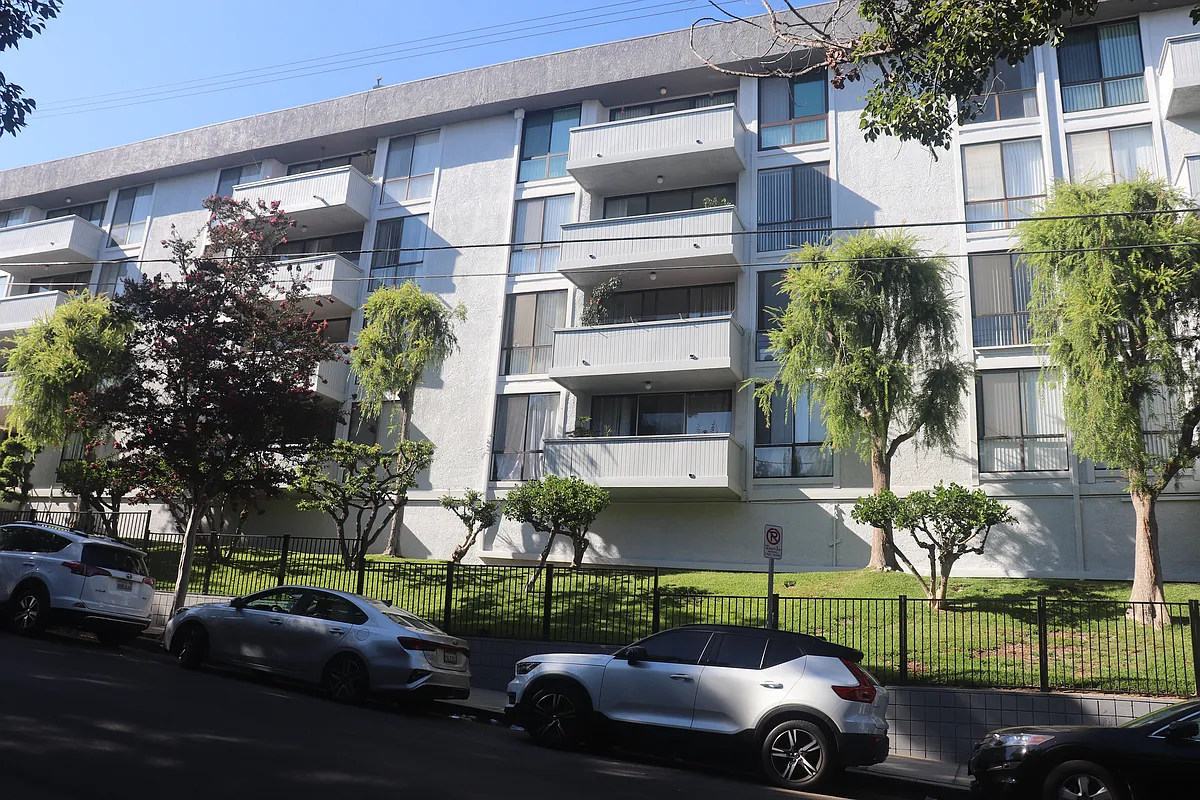Building Photo - Hillside Terrace