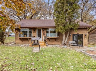 3001 E Chestnut Dr, Wonder Lake, IL 60097