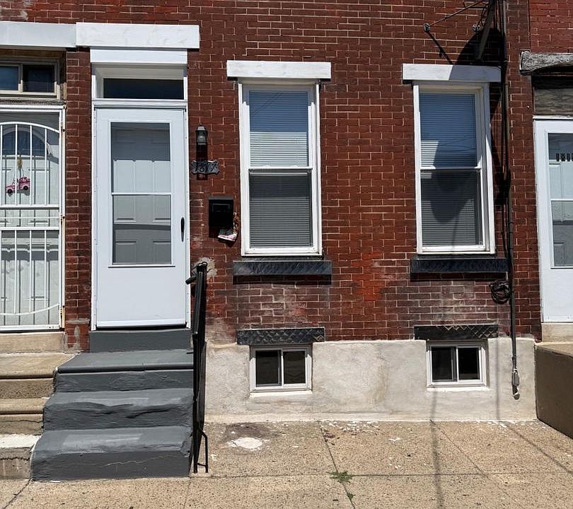 1st image of 1817 E Madison St