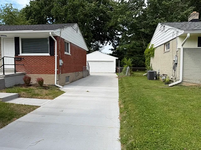 67 Clertoma Dr — Photo 2