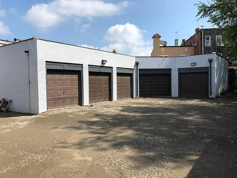 349 Mount Pleasant Avenue — Photo 19