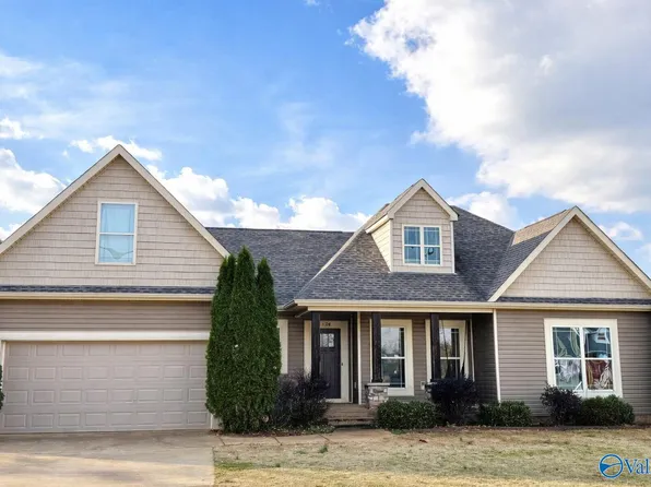 124 Kema Dr, Huntsville, AL 35811