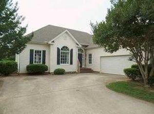 206 Lindbergh Ct, Greer, SC 29651