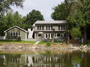 2572 N 42nd Rd, Sheridan, IL 60551