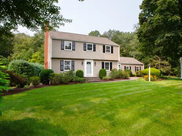 29 Branch Brook Drive, Simsbury, CT 06070