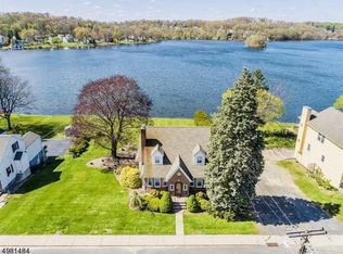 45 Dell Ave, Netcong, NJ 07857