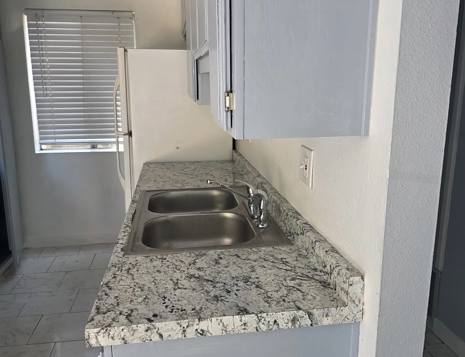 2 bed, 854 sqft, $2,900 — Photo 3