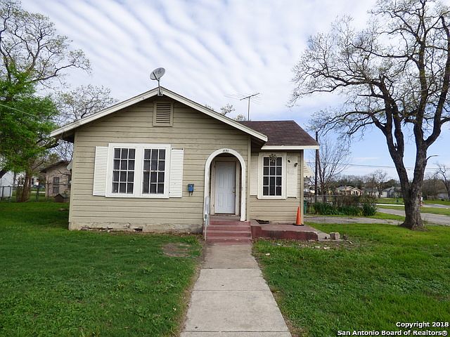 1st image of 1731 Burnet St