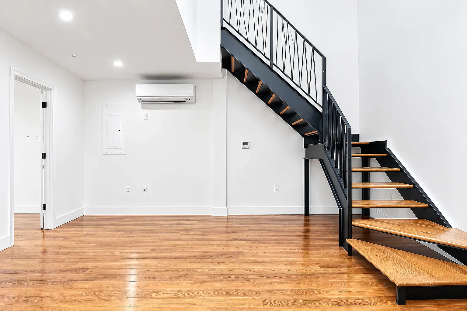 1509 New York Avenue — Photo 4