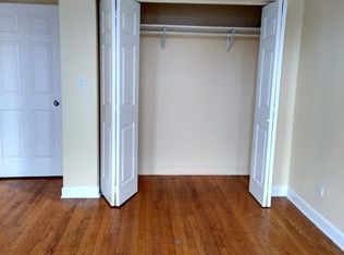 3700 W Cermak Rd, Chicago, IL 60623