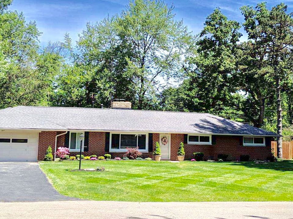 1st image of 327 Jenny Ln