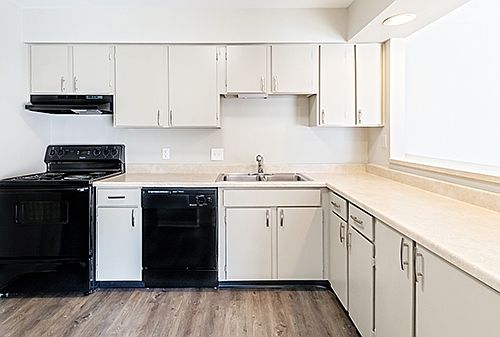 5th image of 4901 Whitton Pl #4918D