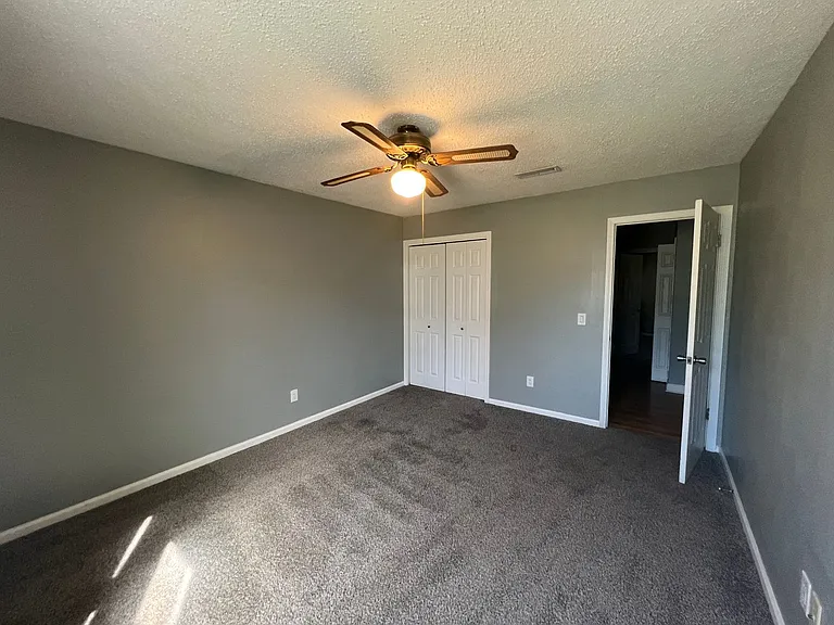 116 E Pondella Dr — Photo 8