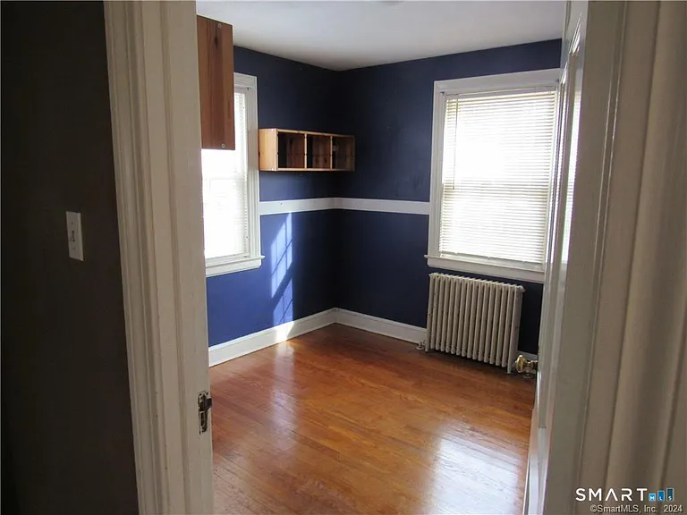 36 Rochford Ave — Photo 21