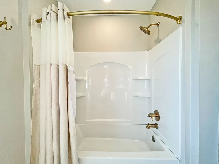 408 S Olive St — Photo 9