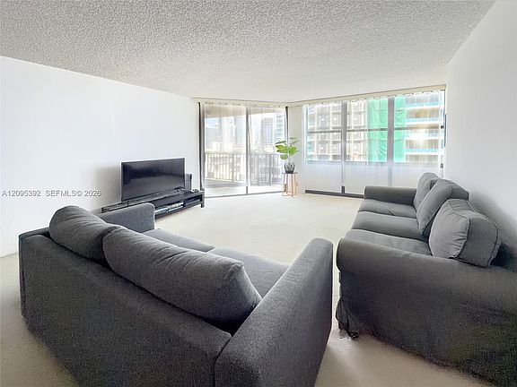 3rd image of 1865 Brickell Ave APT A1503