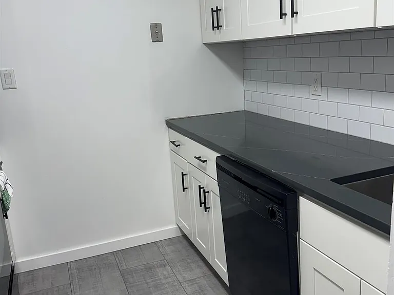 235 Park Ave #308 — Photo 22