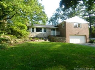 26 Wildwood Dr, Greenwich, CT 06830