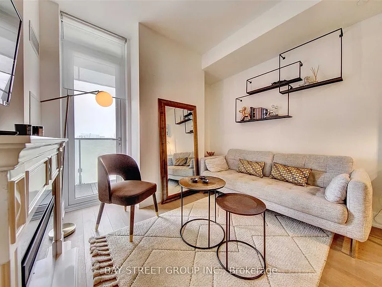200 Bloor St W #1409 — Photo 19
