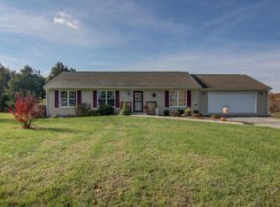 6097 White House Rd, Moneta, VA 24121