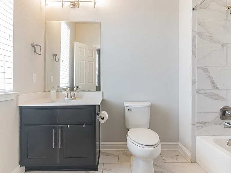 7100 Trissino Dr — Photo 4
