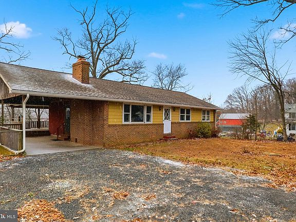 4th image of 2147 Harkins Rd