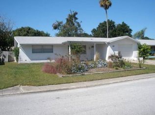 7827 Cherrytree Ln, New Port Richey, FL 34653