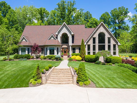 2nd image of 222 Southwood Dr