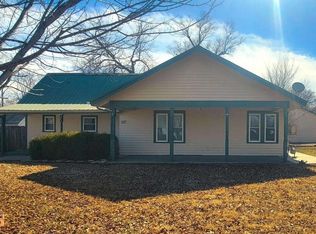 217 E Market St, Derby, KS 67037
