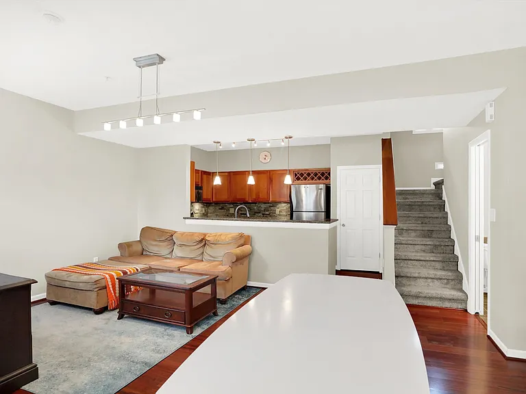 2241 N Scioto St #2 — Photo 9
