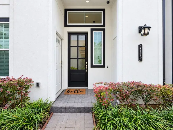 2716 Grand Fountains Dr #H, Houston, TX 77054