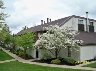 810 Stratford Dr APT 9, State College, PA 16801
