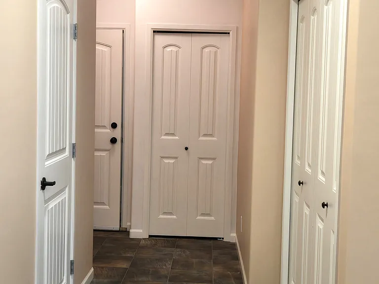 550 Lorne St #104 — Photo 5