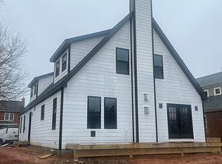 2815 18th St S, Arlington, VA 22204