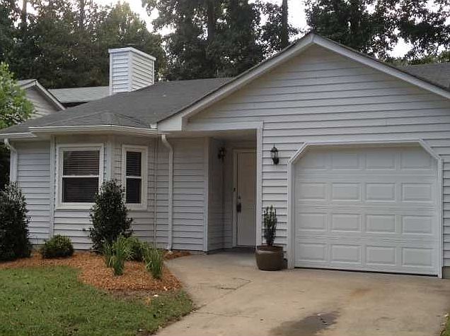 1st image of 1417 Larkview Dr