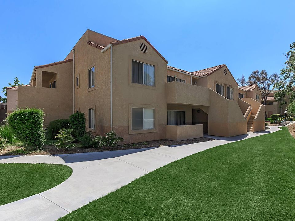 Sand Canyon Villas & Townhomes Apartment Rentals Canyon Country, CA