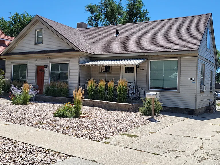 1156 E Westminster Ave #B — Photo 2
