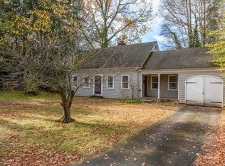 88 Farview Way, Amherst, MA 01002