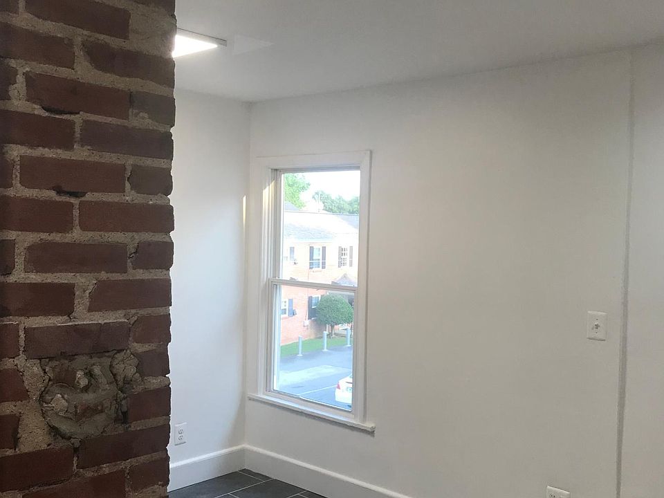 304 Broadway St Quantico, VA, 22134 Apartments for Rent Zillow