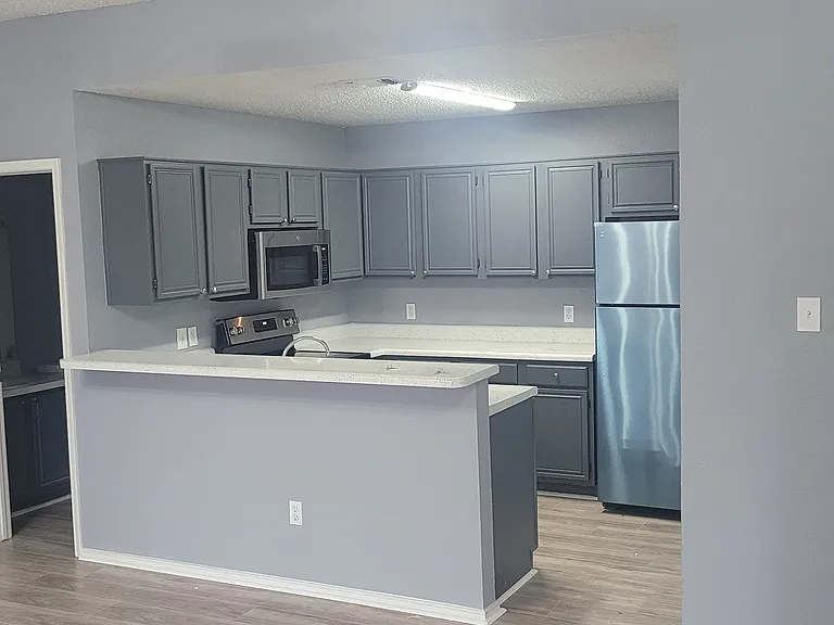 4517 Ebbtide Ct — Photo 1
