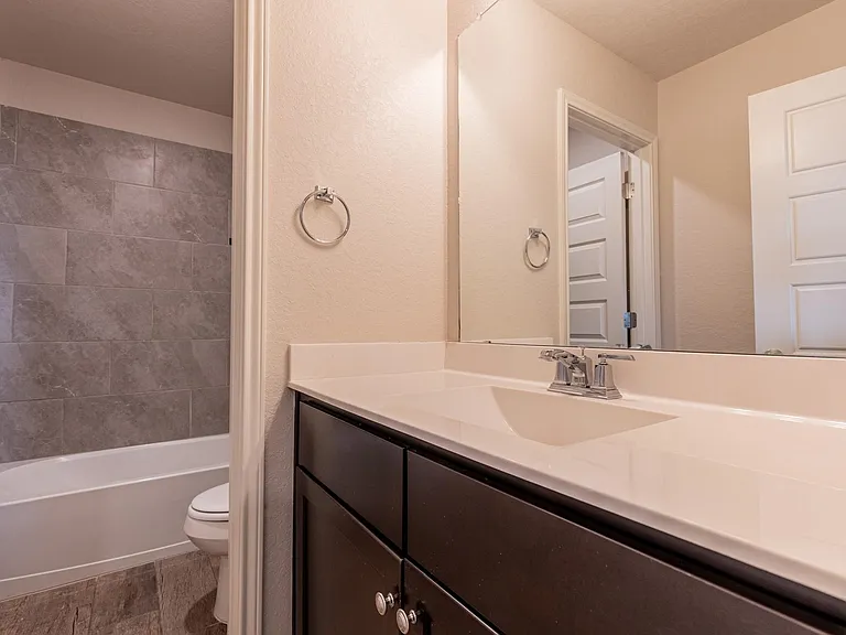 746 Farmers Dell St — Photo 33